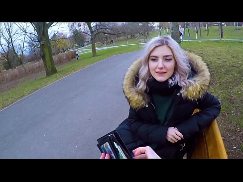 ❤️ Pogoltne tujčevo vročo spermo za denar - fafanje v parku Eva Elfie ☑ Slute pri nas ☑